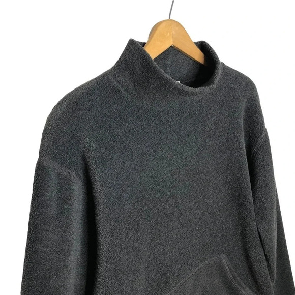 Indian Motorcycle Company Mock Neck Fleece Kangaroo Pocket Pull Over Sweater - Picture 3 of 8